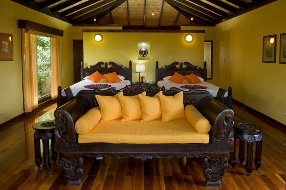 Rio Celeste Hideaway Hotel Bijagua Exterior foto