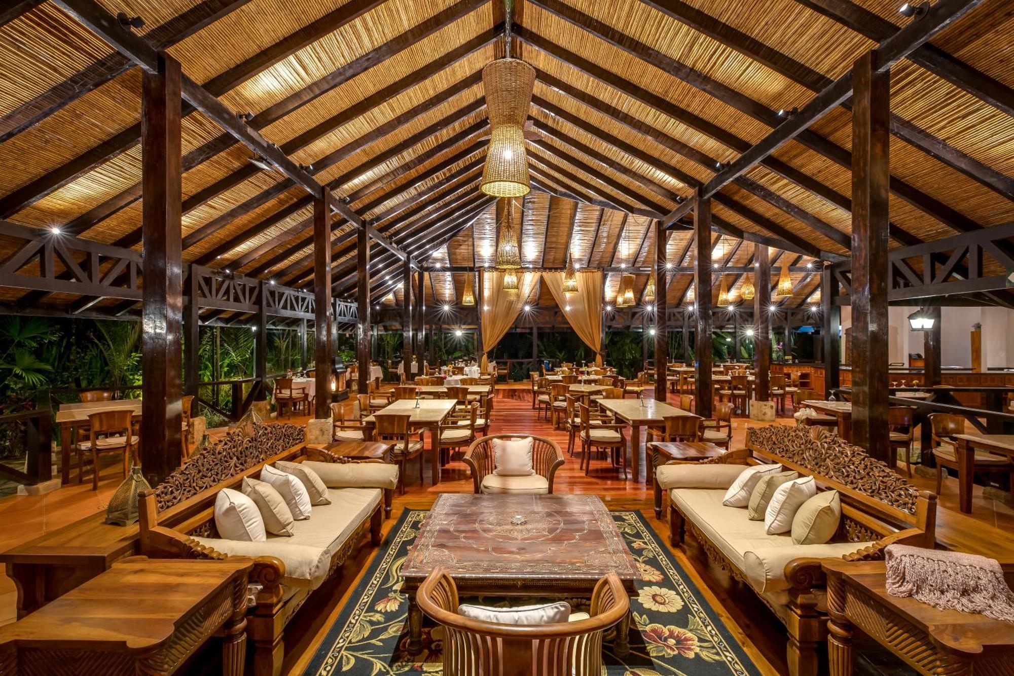 Rio Celeste Hideaway Hotel Bijagua Exterior foto