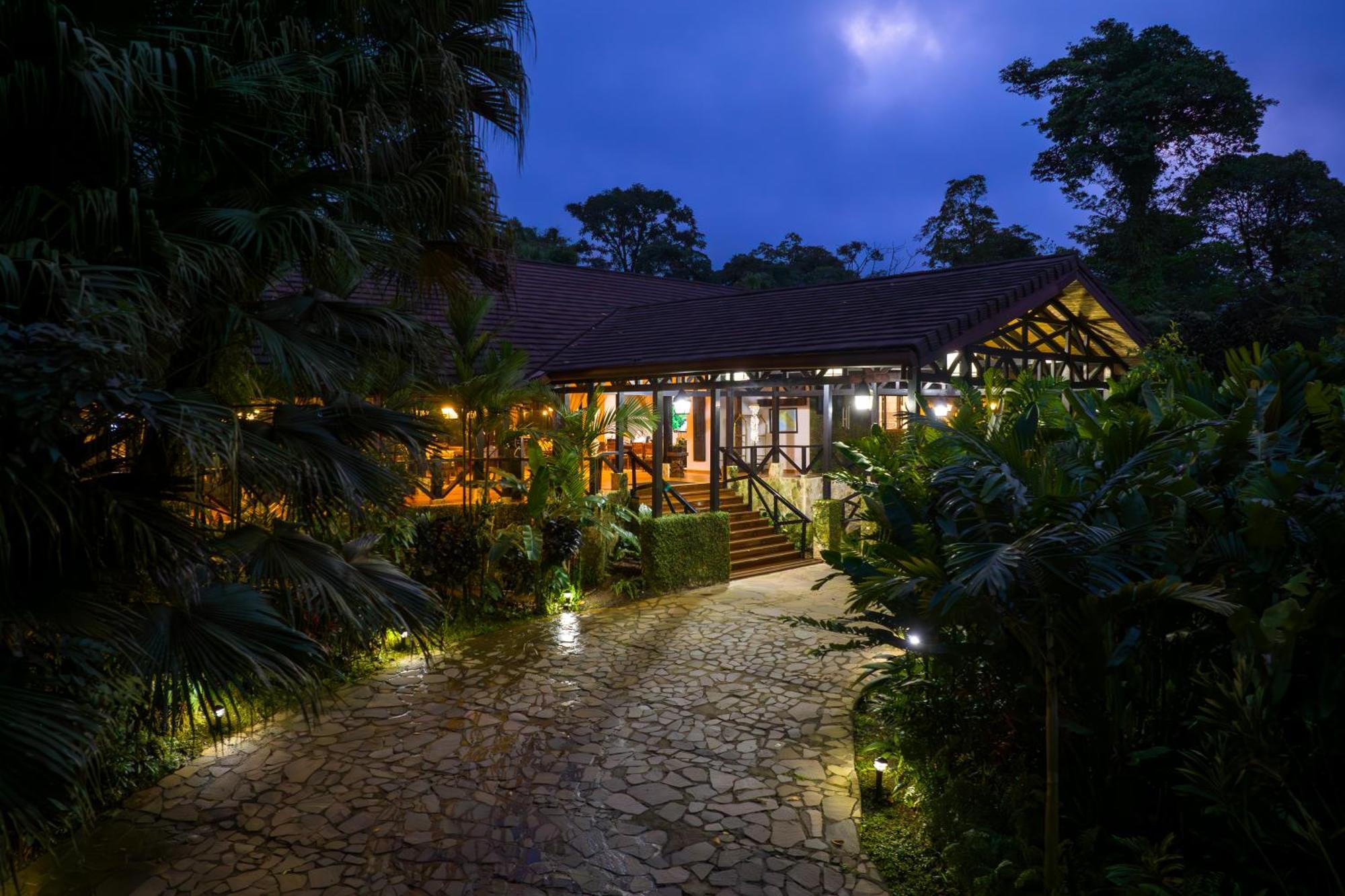 Rio Celeste Hideaway Hotel Bijagua Exterior foto
