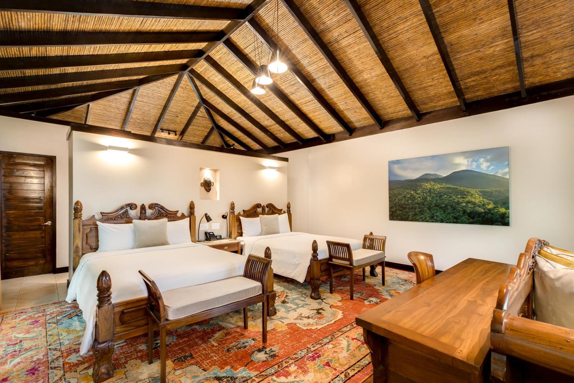 Rio Celeste Hideaway Hotel Bijagua Habitación foto
